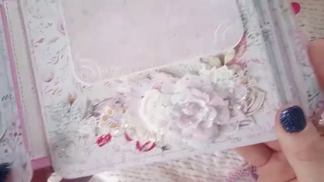 Видеообзор мини альбома для маленькой принцессы специально для Fantasy / Скрапбукинг смотреть онлайн