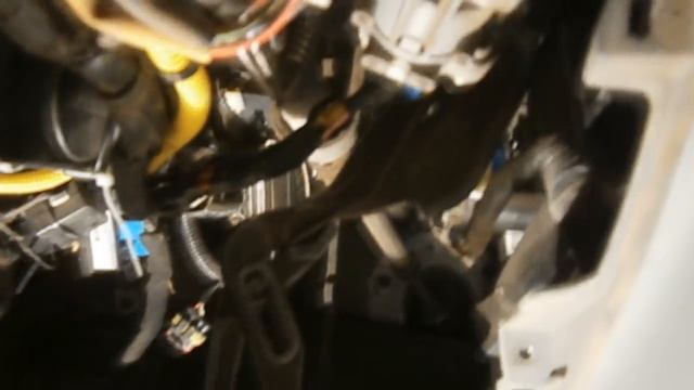Включается стартер сам по себе HYUNDAI TUCSON смотреть онлайн