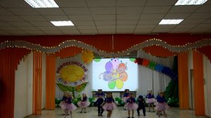 Танец «Лялечка». Дети 3-4 года