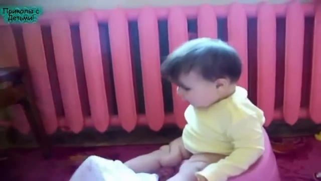 ПРИКОЛЫ С ДЕТЬМИ Дети смешно танцуют смотреть онлайн