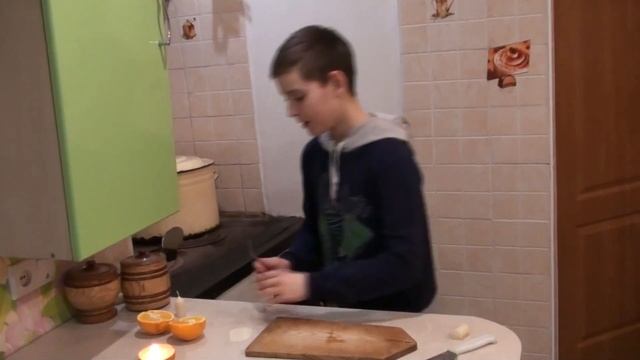 Как сделать свечу из апельсина смотреть онлайн