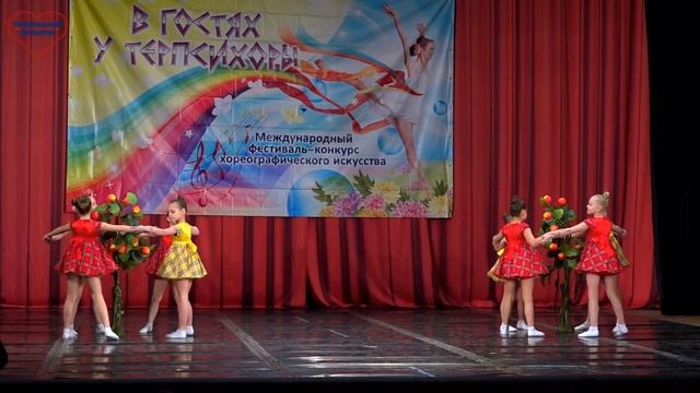 ЛЯЛЕЧКИ ТАНЦУЮТ. Ансамбль эстрадного танца "Надежда", Ростов. смотреть онлайн