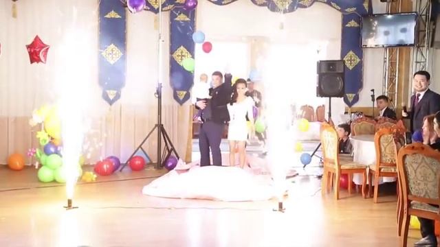 Эффектный выход. Новинка Астана. Заказать 87789803037