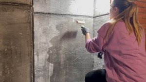 СТЕНЫ ИЗ ШПАКЛЕВКИ И ЭПОКСИДНОЙ СМОЛЫ ? | АРТ-БЕТОН | АРТ-КИРПИЧ. ИМИТАЦИЯ ПЛИТКИ И КИРПИЧА⚒️часть1