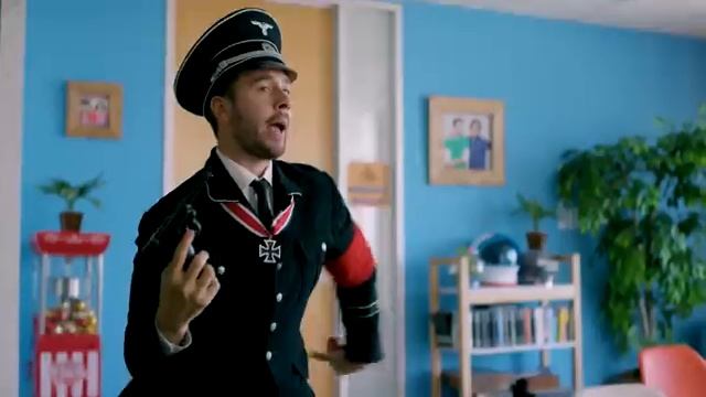 Zac Bought a Whip смотреть онлайн