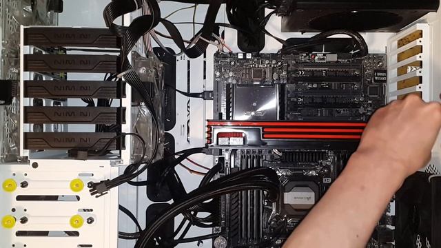 Установка + обзор + тест Radeon HD 6970 CROSSFIRE + I7 6800K STOK ! New 2017 !!! смотреть онлайн