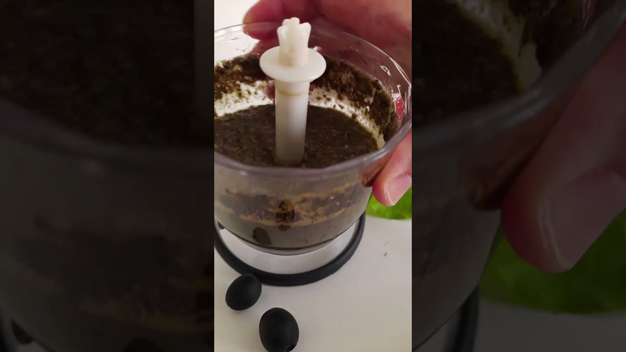 Тапенада из маслин. Вкусная намазка на хлеб. смотреть онлайн