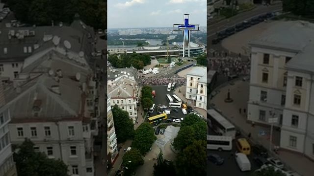 Крестный Ход Киев! С высоты!С Днем Крещения Руси!Торжество Православия!27 ИЮЛЯ #shorts смотреть онлайн