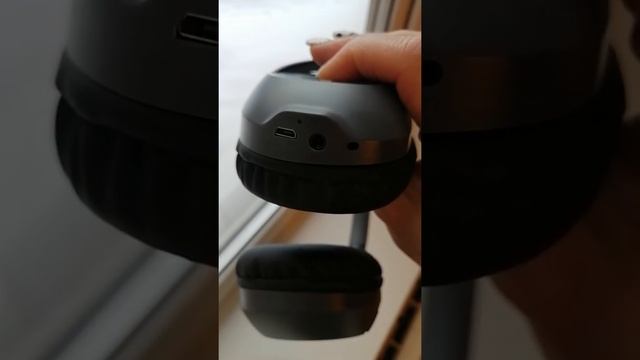 Видео для отзыва на Айрек. Bluetooth-Наушники Koss BT539i. Выключение питания. смотреть онлайн