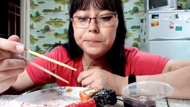 MUKBANG | роллы?, а на десерт орешки в кокосовой глазури?? смотреть онлайн