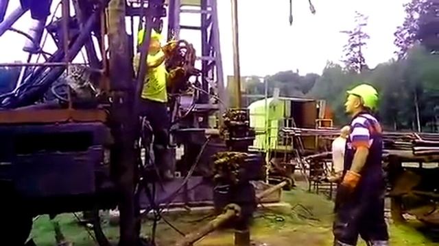 КРС. Наблюдение за работой бригады КРС (ОАО "НК "Роснефть") смотреть онлайн