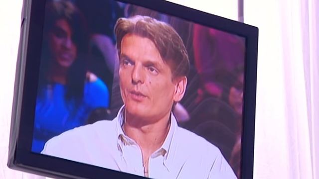 A 30 ans, je vois mon frère pour la première fois смотреть онлайн