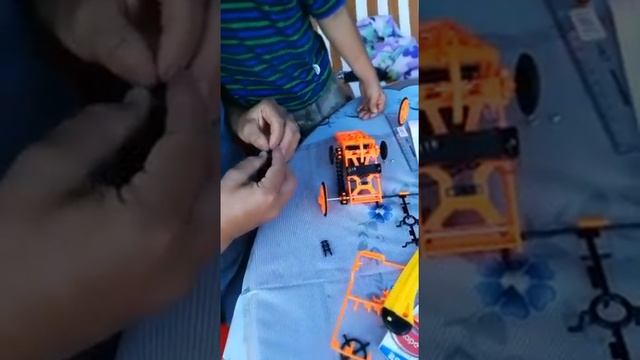 Обзор Конструктора Краулер 4x4 смотреть онлайн