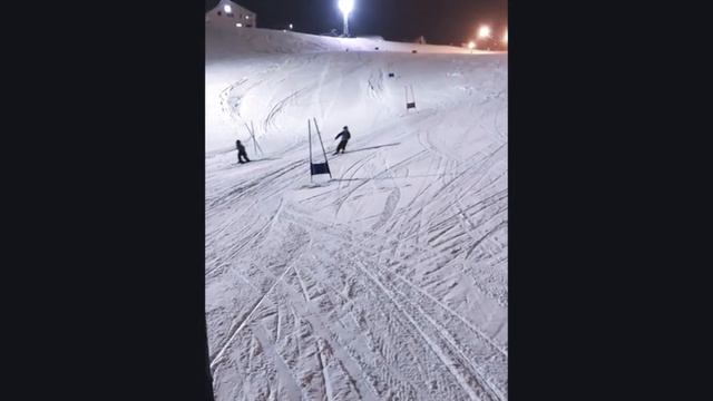 Горные лыжи - многоканальная беспроводная лазерная система хронометража (лучше омеги)! смотреть онлайн