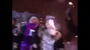 ... А Я ТЕРЯЮ ГОЛОВУ   -  АЛЕВТИНА  ЕГОРОВА