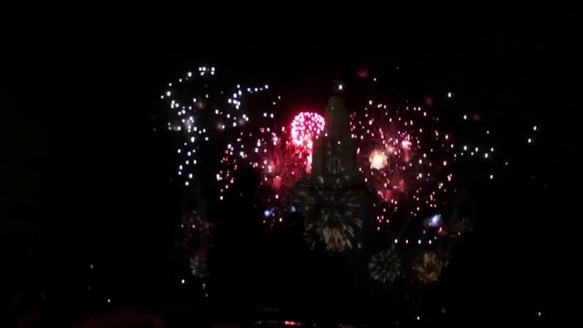 Лазерное шоу 4D на воробьевых горах (HD)(часть III) (Video by A.G.) смотреть онлайн