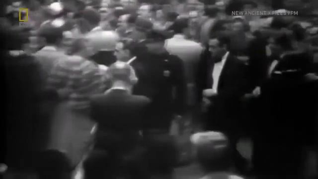 Частица Хиггса. Насколько тяжело разгадать природу гравитации. смотреть онлайн