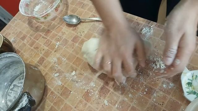 Как испечь пирожки с картошкой. Дрожжевое тесто смотреть онлайн