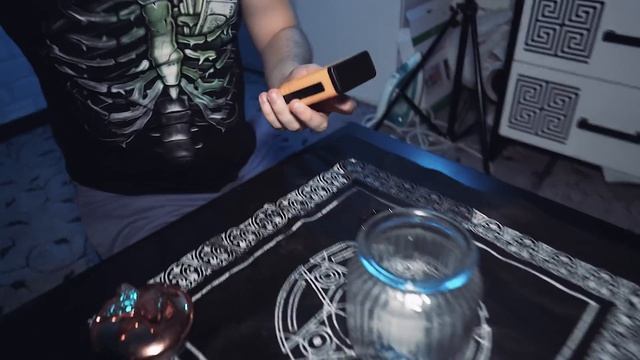 ПОЛТЕРГЕЙСТ 5 УРОВНЯ ШОКИРУЮЩАЯ ПАРАНОРМАЛЬНАЯ АКТИВНОСТЬ КИДАЕТ СТУЛЬЯ / LEVEL 5 POLTERGEIST