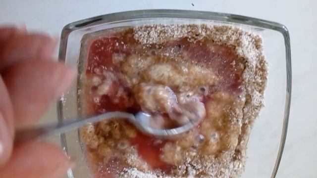 Брусничное пирожное. Очень вкусная и легкая в приготовлении выпечка специально для диабетика 2 типа смотреть онлайн