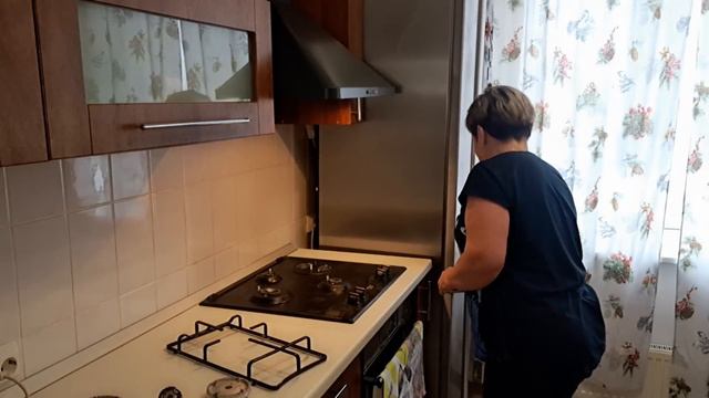 А,СЕГОДНЯ О НАС БАБОЧКАХ, И ХВАСТАЮСЬ БОСОНОЖККАМИ👠👡 ,ДУХИ ЛИЧНЫЕ😋 смотреть онлайн