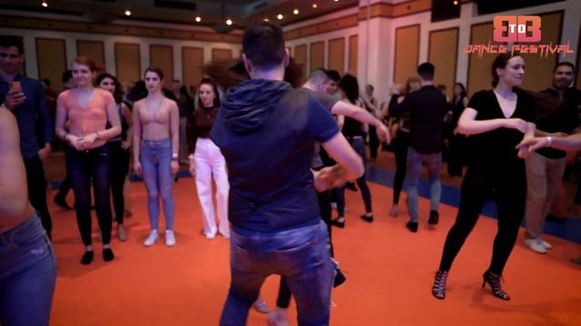 Gatica & Alex Alberola - #salsa #social #dance @bachatasensual #gatica #alexalberola смотреть онлайн