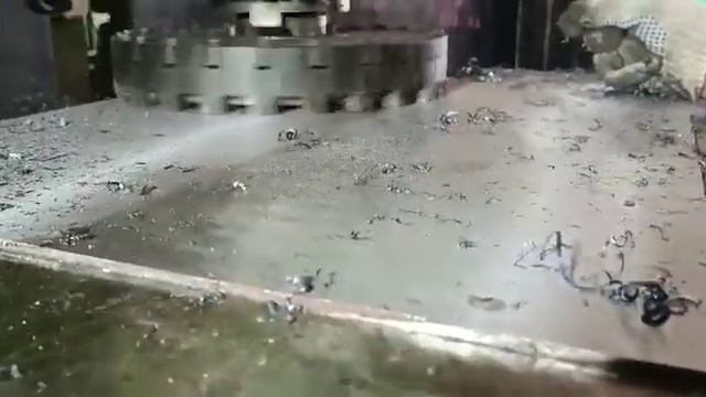 Фрезеровка металла на заводе «ЮГСЕЛЬМАШ» смотреть онлайн