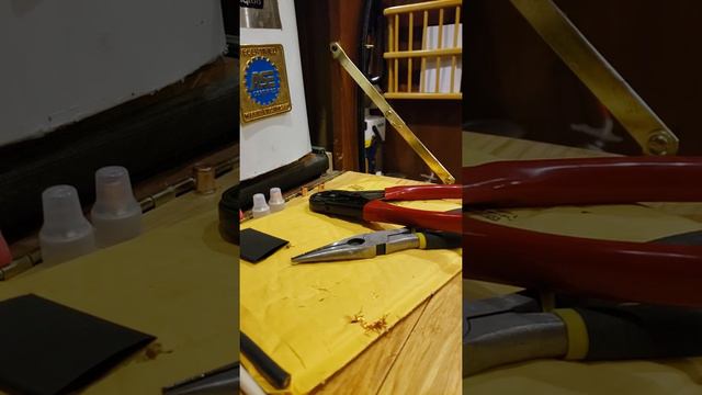 Sample of splicing two #6 gauge wires смотреть онлайн