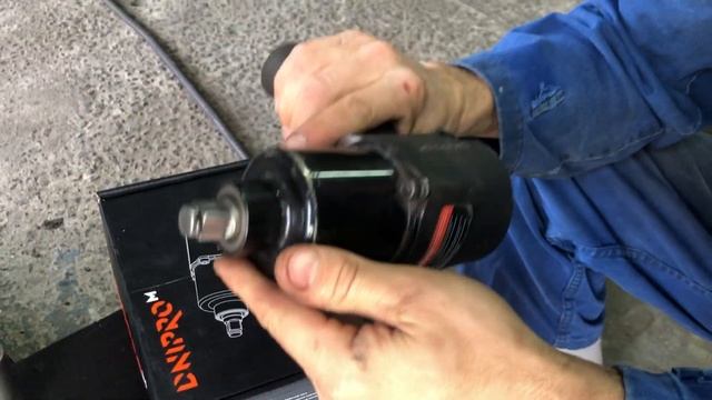 Обзор пневматического гайковерта DniproM PW-88. Краткий обзор и тест.