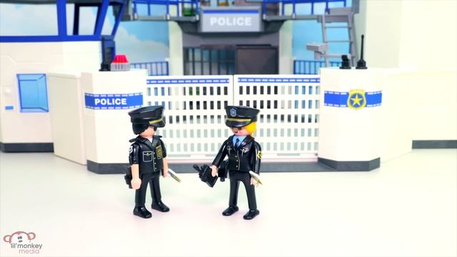 Playmobil City Action! Build And Play Police Headquarters Prison, Police Car, Helicopter And More!!