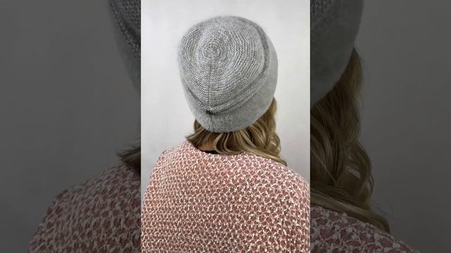 Шапка из ангоры с отворотом из эко-меха (Арт. ДВ S 07023ШАПКА С ОТВОРОТОМ СЕРЫЙ) смотреть онлайн