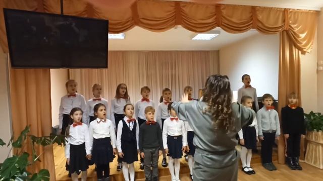 Бутерброд - исп. Хор "Сунiчкi" смотреть онлайн