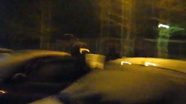 Как Бобров оставил открытый капот))).AVI смотреть онлайн