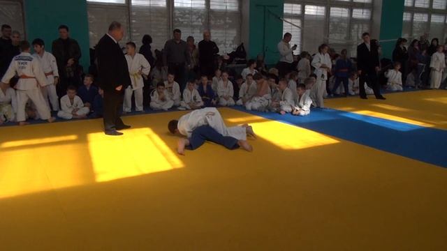 Горобець - Миколайчук. - 38 кг. Король татами. 15 марта 2015. Киев.