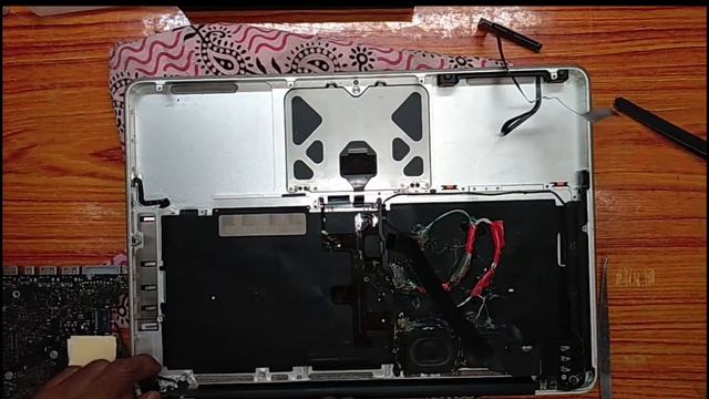 MacBook Pro 2021 Teardown : Saddique IT : Apple Macbook Pro 13 Inch Disassembly..