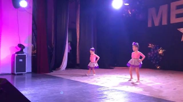 Маленькие звёзды в Ирпень смотреть онлайн