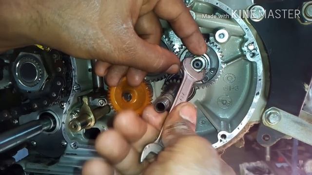 Royal Enfield engine tappet noise problem timing gear setting problem Hindi mai смотреть онлайн