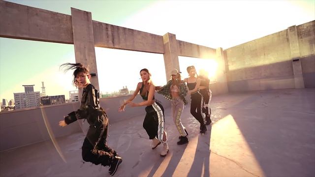 LISA X CRAZY - "X ACADEMY TEASER VIDEO #3” смотреть онлайн