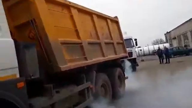 МАЗ работает на бензине смотреть онлайн
