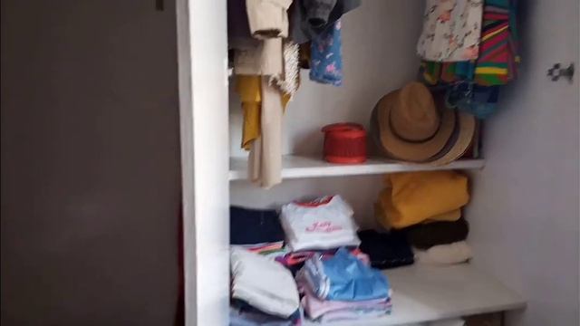 CLOSET CLEAN-UP....2022 EDITION смотреть онлайн