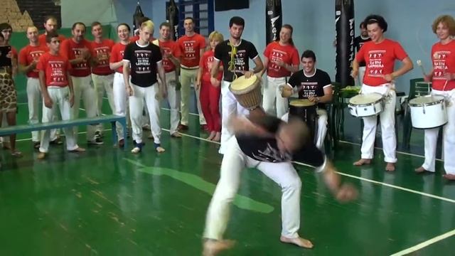 Batucada "Eu Sou Capoeira 2" Kiev, Ukraine 06/2013 смотреть онлайн