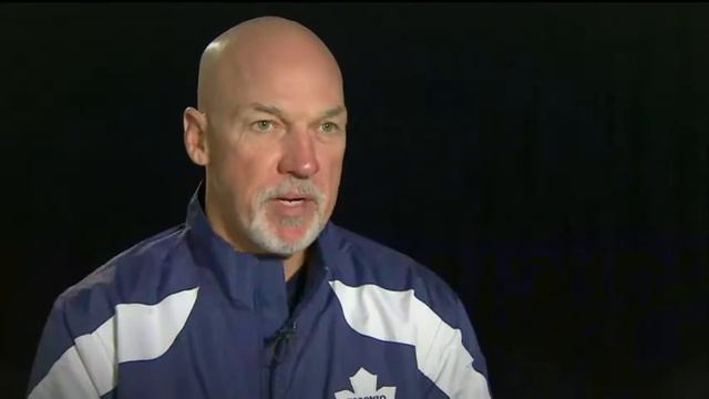 Dave Farrish of the Toronto Maple Leafs смотреть онлайн