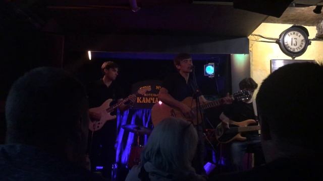 Интересное Кино - Электричка (Кино cover) смотреть онлайн