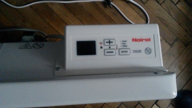 Работа датчика температуры NOIROT SPOT E5 1500W смотреть онлайн