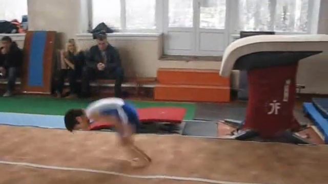 Акробатическая дорожка дети(видеоколлаж) смотреть онлайн