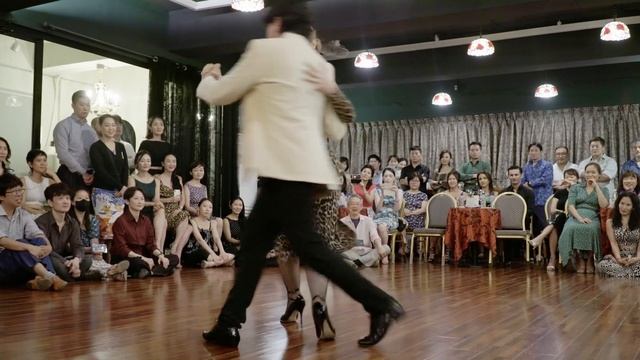 [ Tango ] 2023.08.31 - Ariadna Naveira & Fenando Sancez - Show.No.2 смотреть онлайн