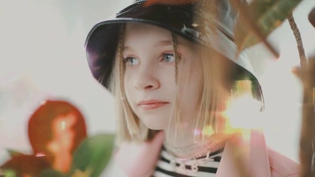 " Девочка - загадка " смотреть онлайн