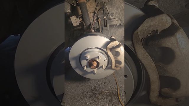 Installing Raybestos rotors and Bosch pads from Parts Avatar on 2021 Mazda CX9 смотреть онлайн