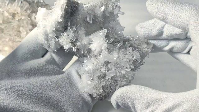 Друза горного хрусталя, артикул А0017 смотреть онлайн