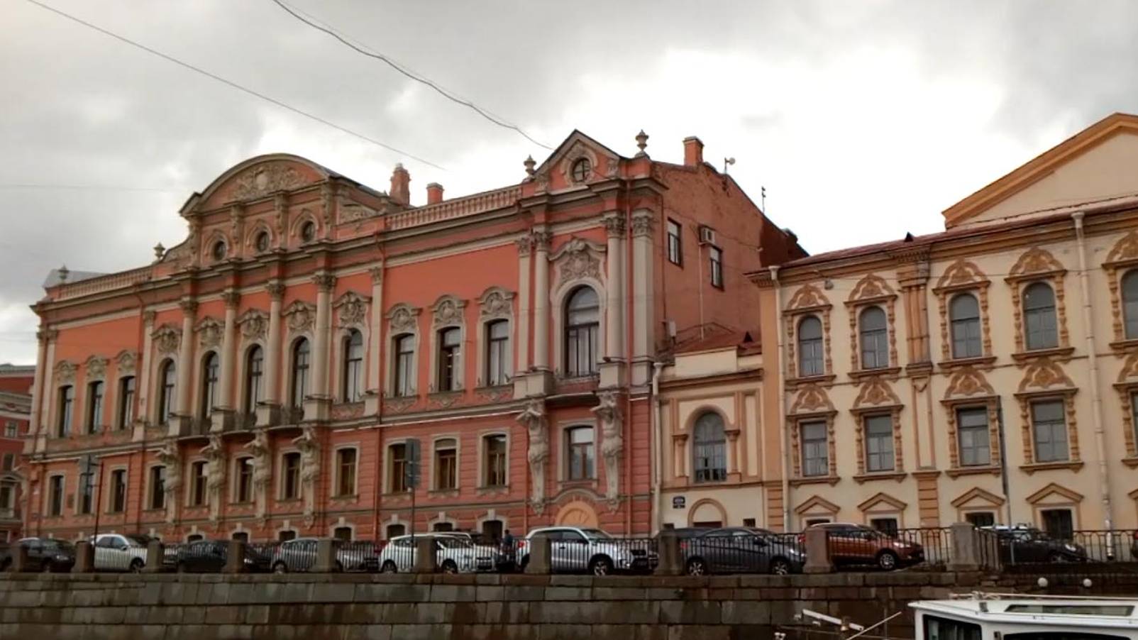 Экскурсия на речном трамвайчике по Фонтанке смотреть онлайн